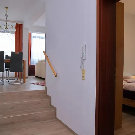 Haus Belvedere App 001 Stellpl 32 Inkl Wlan 아파트 그로미츠